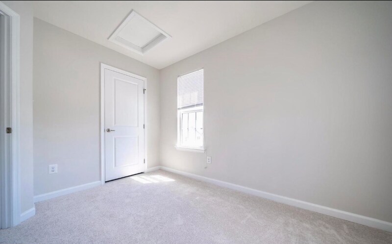 Building Photo - 5639 Wonderboy Pl
