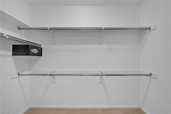 Building Photo - 1732 Dromolin Dr