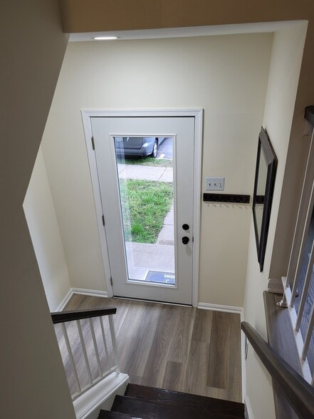 Building Photo - 11295 Edgemoor Ct