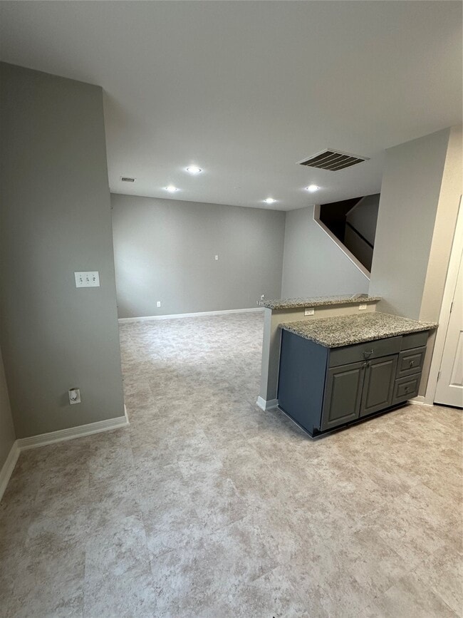 Building Photo - 9610 Buffum St