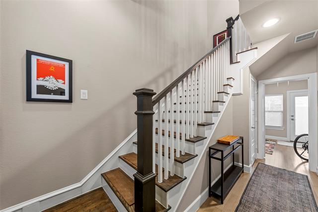 Building Photo - 762 Lacey Oaks Pl