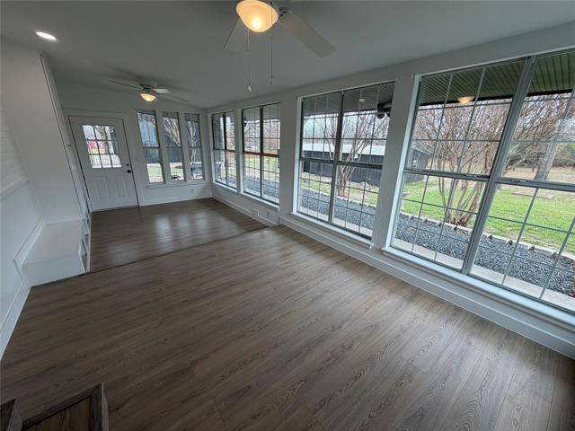 Building Photo - 1010 Vine St