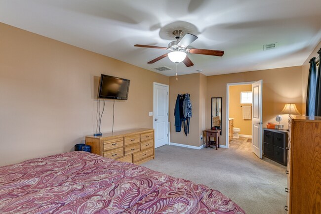Building Photo - 309 Parmley Ln