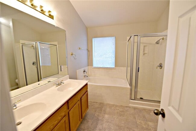 Building Photo - 507 Calcite Cove