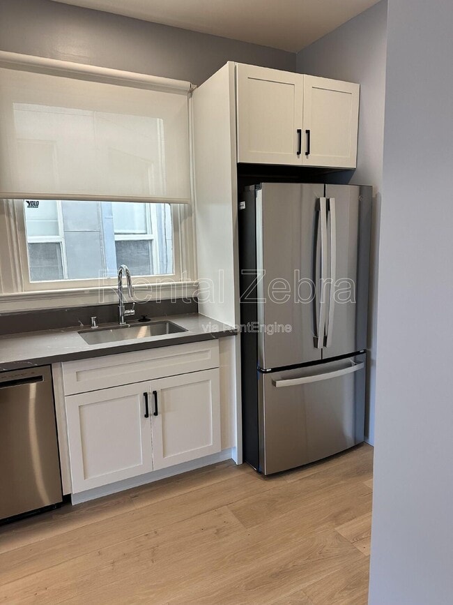 Building Photo - 1192 Pacific Ave