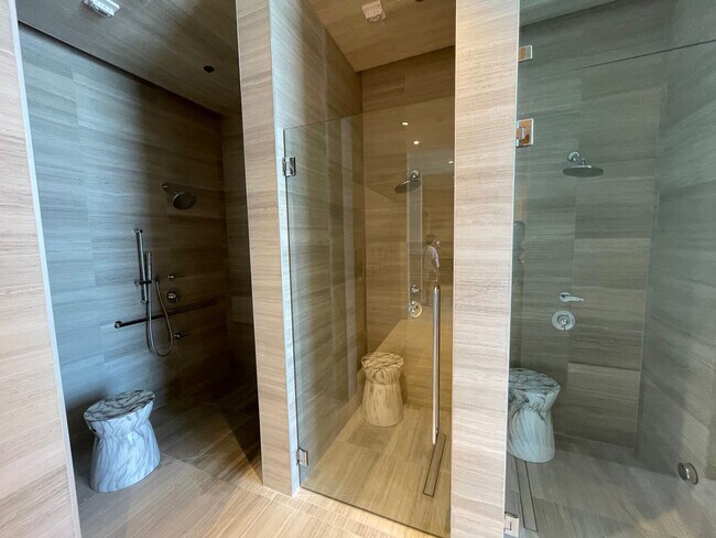 Building Photo - Brand NEW! Koula Studio