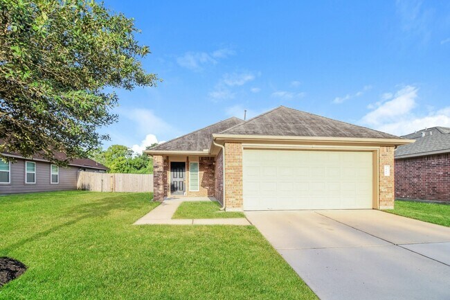 Primary Photo - 3911 Cary Creek Dr