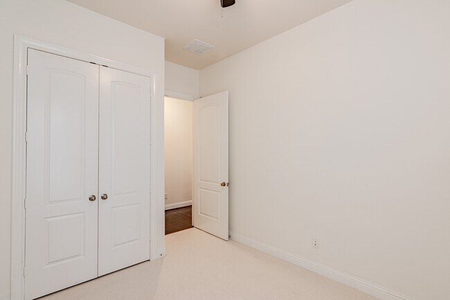 Building Photo - 112 Sundown Ridge Pl