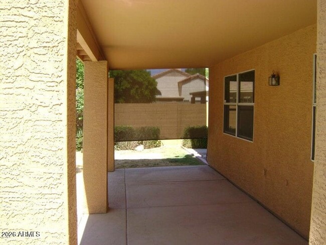 Building Photo - 1217 E Lighthouse Ct
