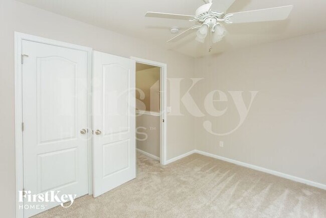 Building Photo - 143 Ashmont Dr