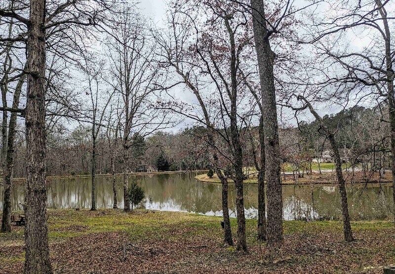 Primary Photo - 275 E Lake Dr