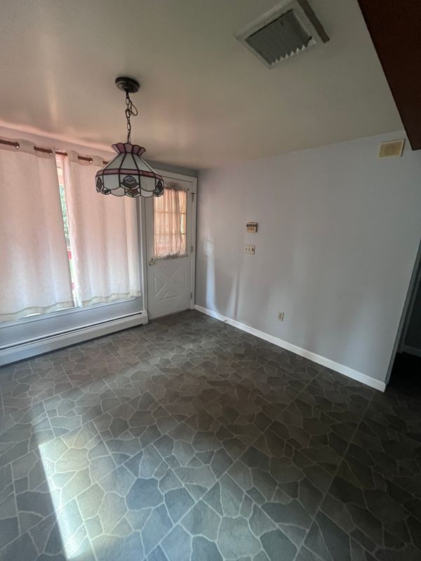 Building Photo - 64 Tomlinson Ave