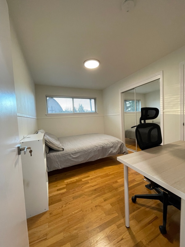 Building Photo - 18806 2nd Ave NW