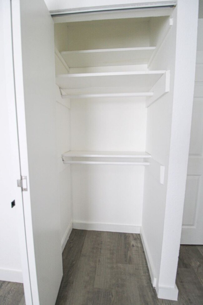 Building Photo - 2950 Lasses Blvd