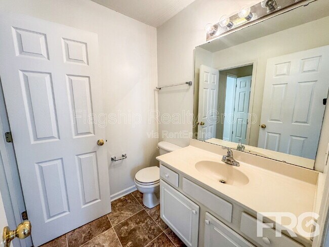 Building Photo - 4270 Williamsbrook Ln