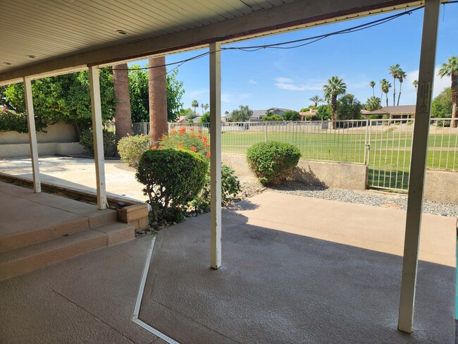 Building Photo - 79860 Fiesta Dr