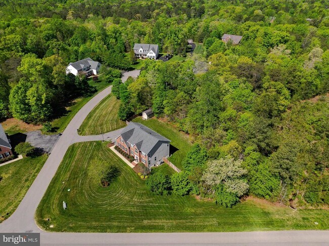 Building Photo - 23017 Holloway Ct