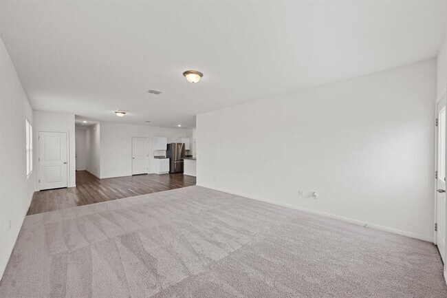 Building Photo - 200 Gemsbok Rd