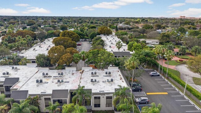 Building Photo - 7929 SW 104th St