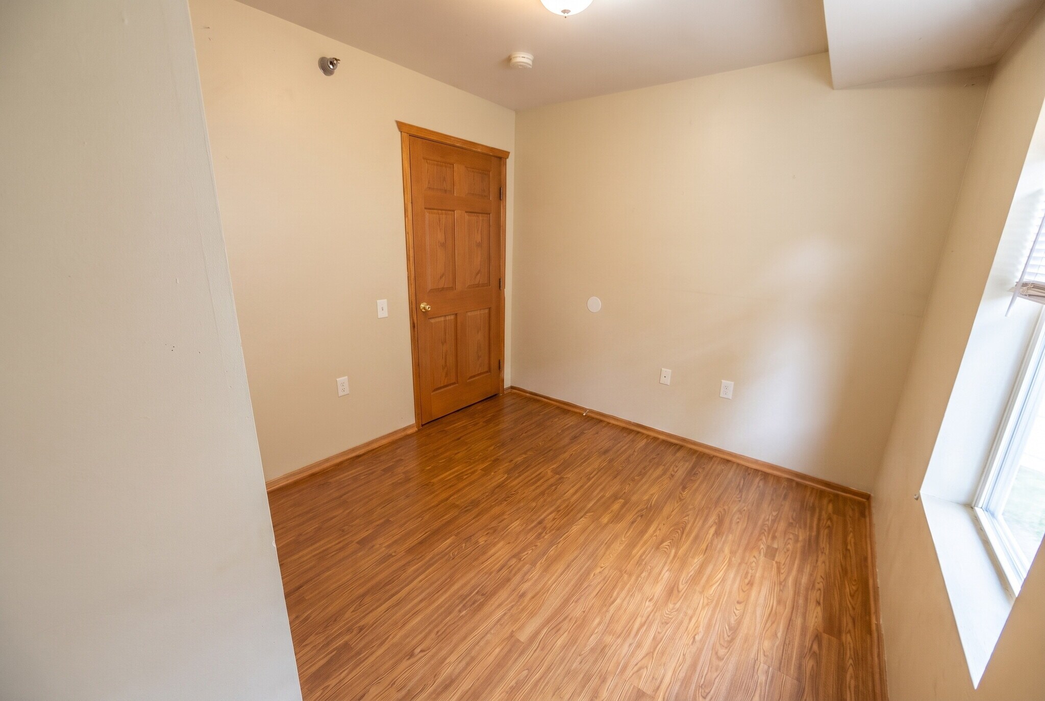 Building Photo - 520 W Mifflin St