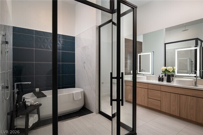 Building Photo - 11055 S Las Vegas Blvd