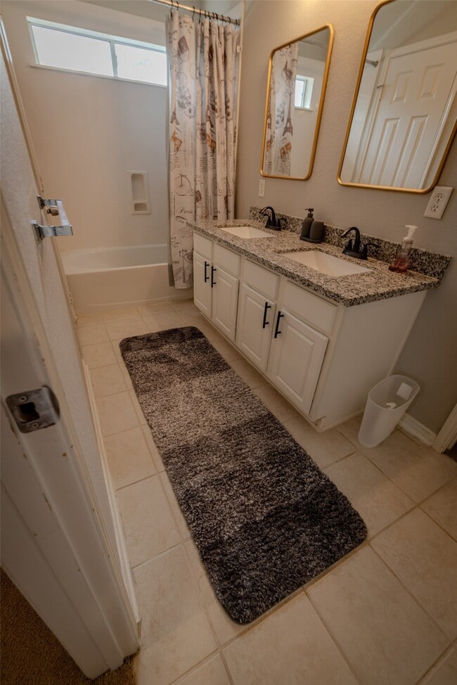 Building Photo - 21812 Grand Lancelot Dr