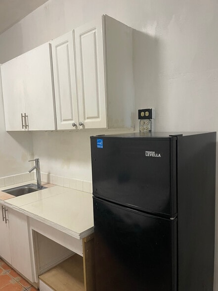 Building Photo - 3131 W 16th Ave