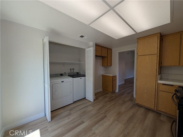 Building Photo - 9764 Louise Way