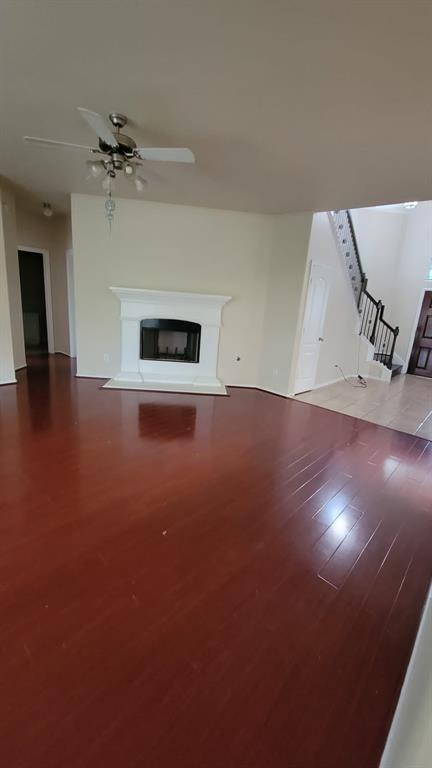 Building Photo - 5310 Laura Lee Ln