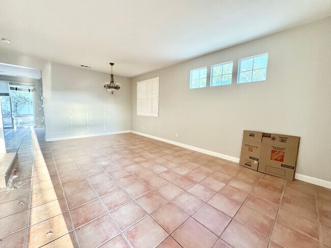 Building Photo - 2871 Pinta Ct