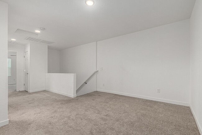 Building Photo - Beautiful home in Eastmark with 3 bedrooms...