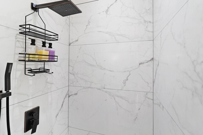 Building Photo - 6501 64th Ave N