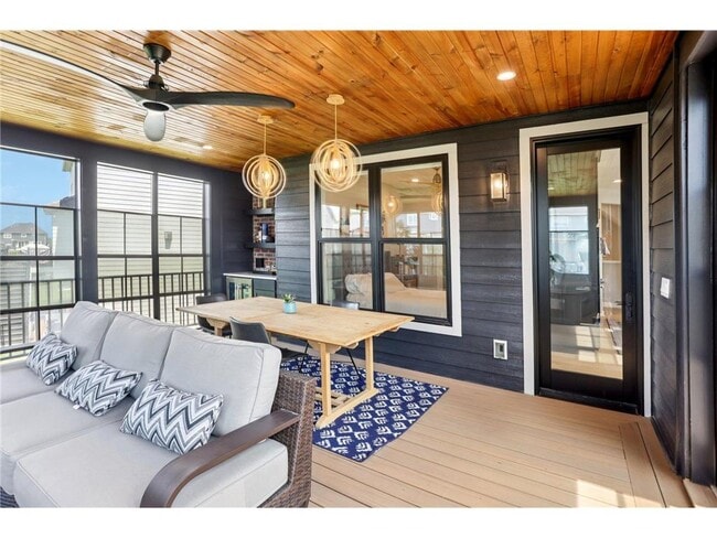 Building Photo - 4279 Arbor Dr
