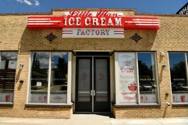 Building Photo - 1567 Meade St