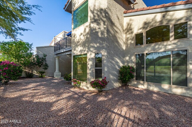 Building Photo - 9414 S 51st St