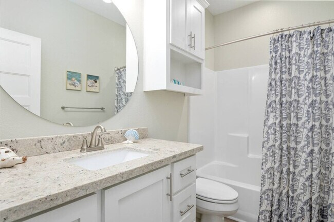 Building Photo - 943 Gulf Shores Dr