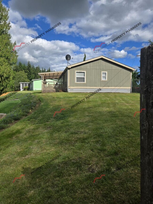 Building Photo - STATUS: AVAILABLE | T-23 | $1800