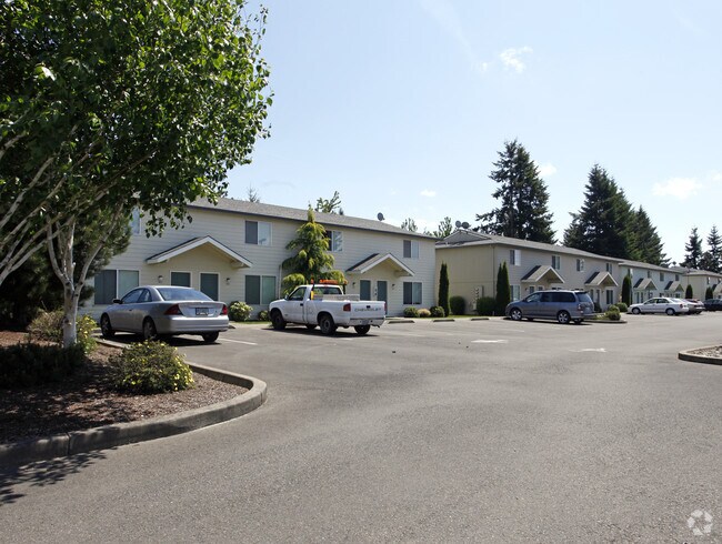 Building Photo - Pine Meadow Townhomes