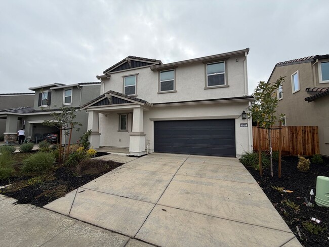 Primary Photo - 3 Bedroom | 2.5 Bathroom | New single family home