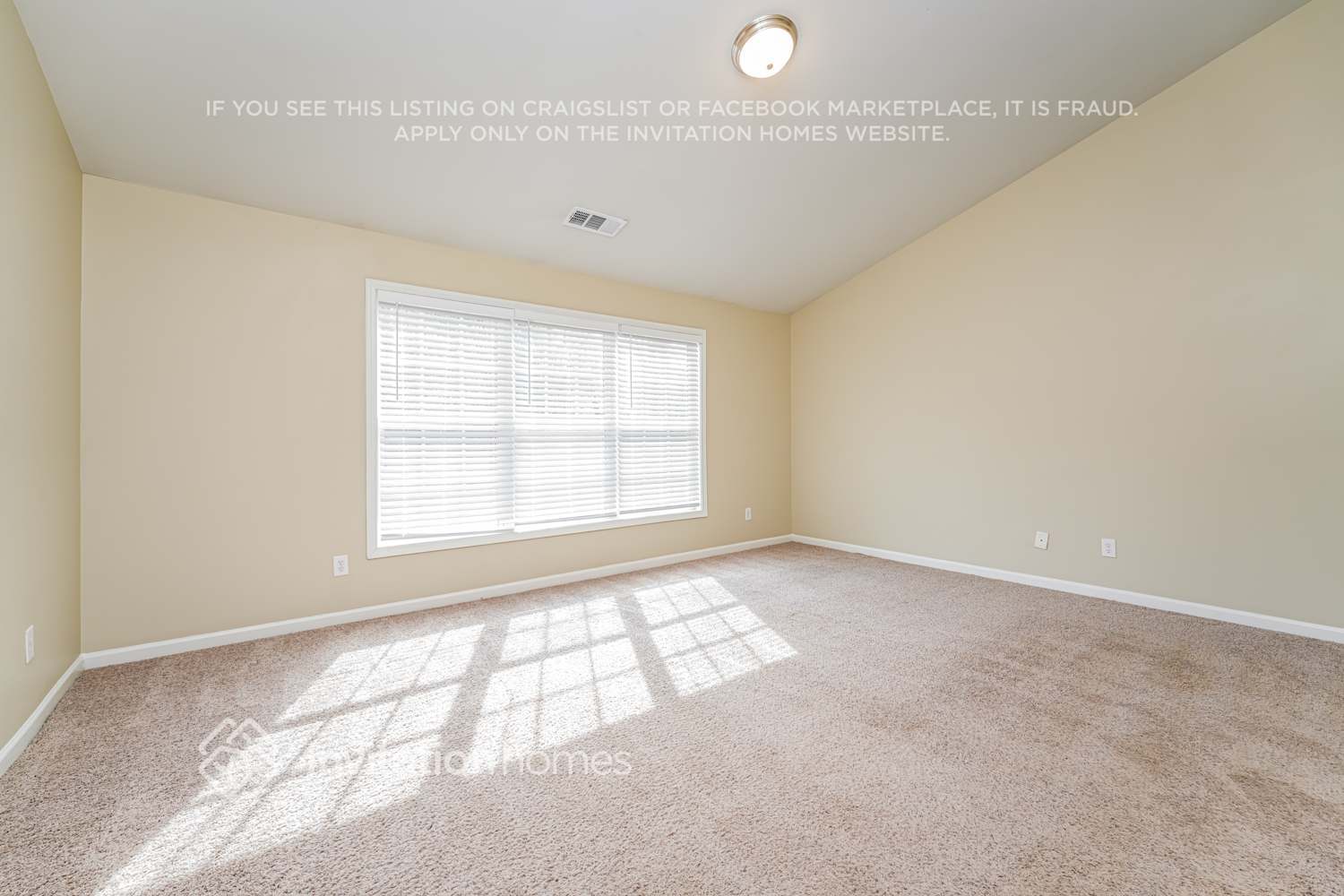 Building Photo - 2819 Merrion Park Ln NE