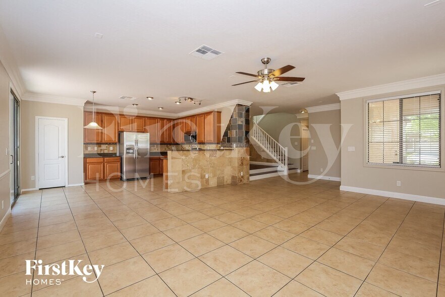 Building Photo - 5948 Magic Oak St