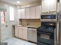 Building Photo - 30 53rd St SE