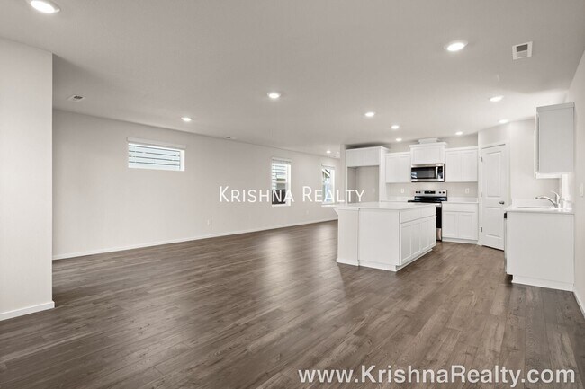 Building Photo - 17512 NW 9th Ave