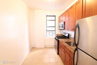 Building Photo - 1 bedroom in Queens NY 11354