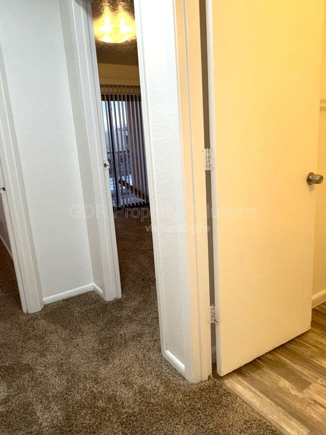 Building Photo - 3505 Tyson Pl NE