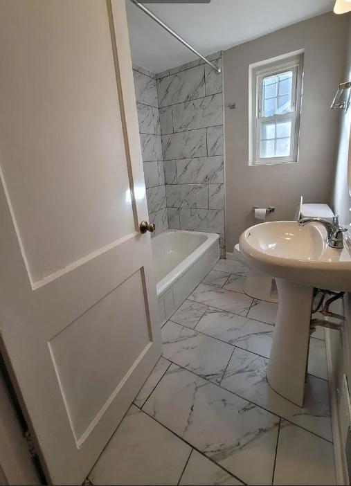 Building Photo - 1641 Pasadena Ave