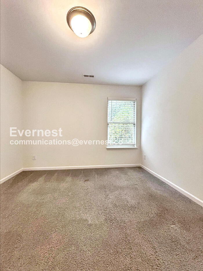 Building Photo - 7813 Sweet Grove Ct