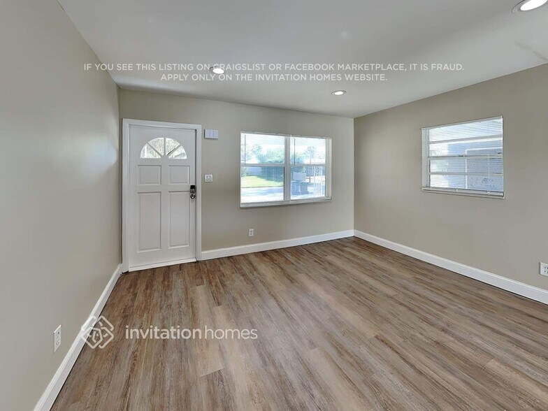 Building Photo - 3120 56th St N