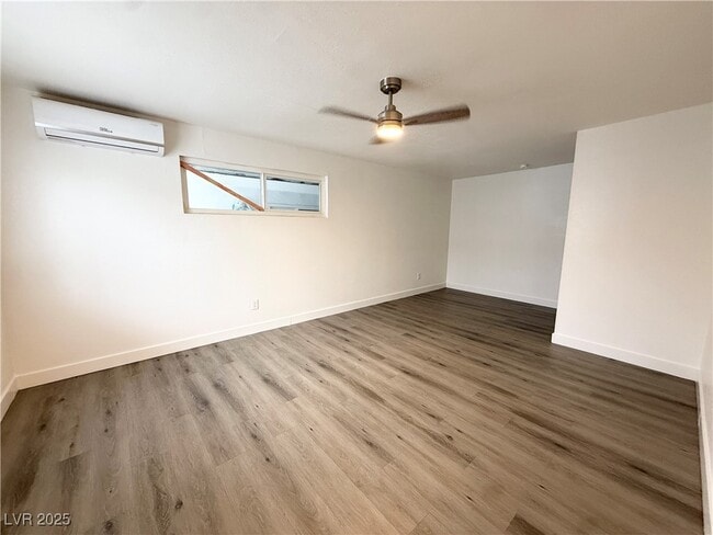 Building Photo - 2030 Sunrise Ave