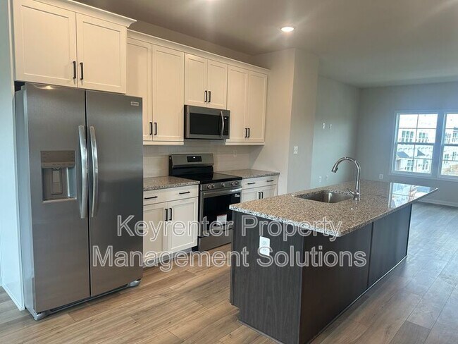 Building Photo - 121 Gibraltar Dr